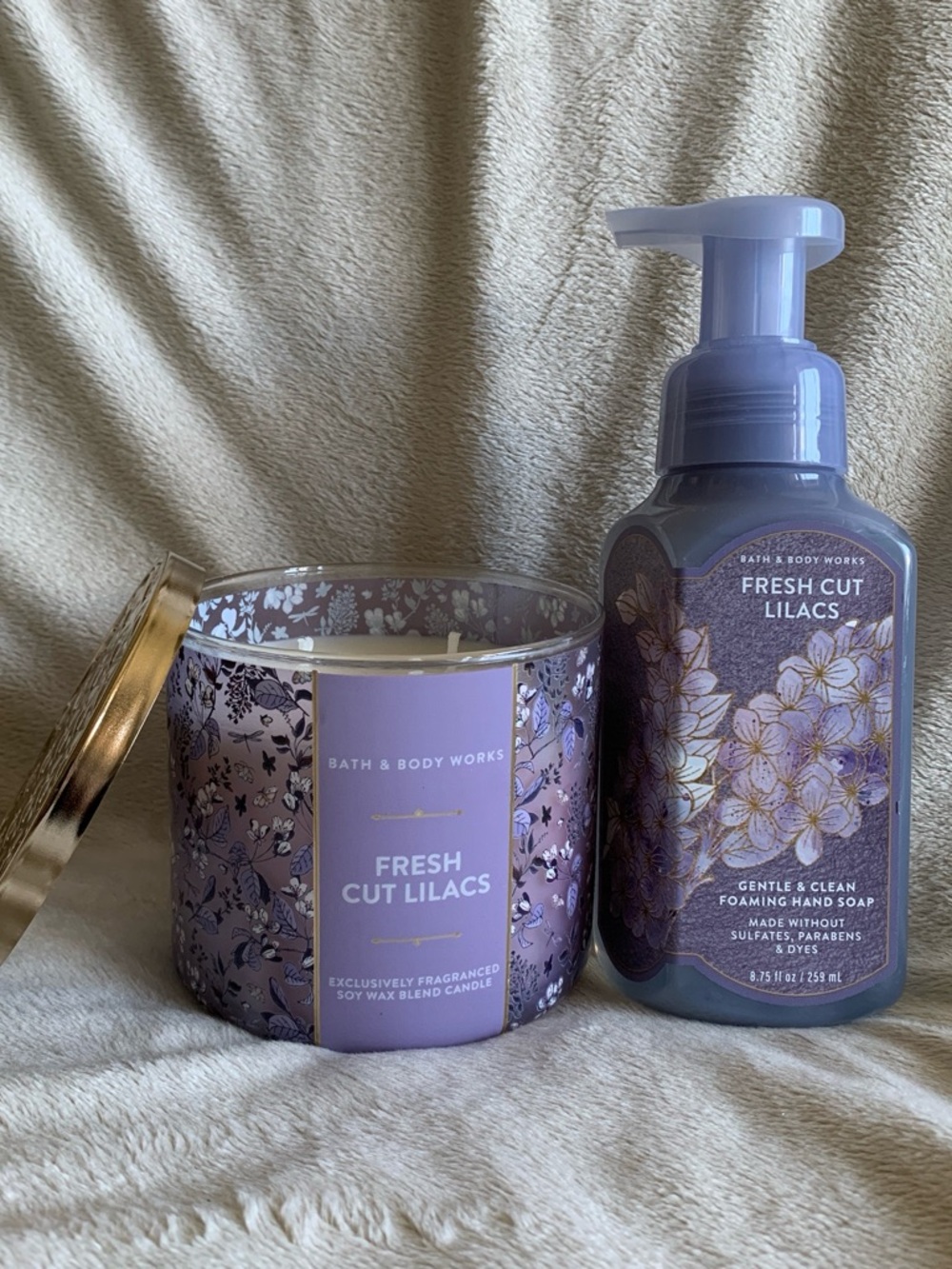 B&BW Fresh Cut Lilacs Candle & Lavender gift set PRICE DROP – SHIPS TOMORROW